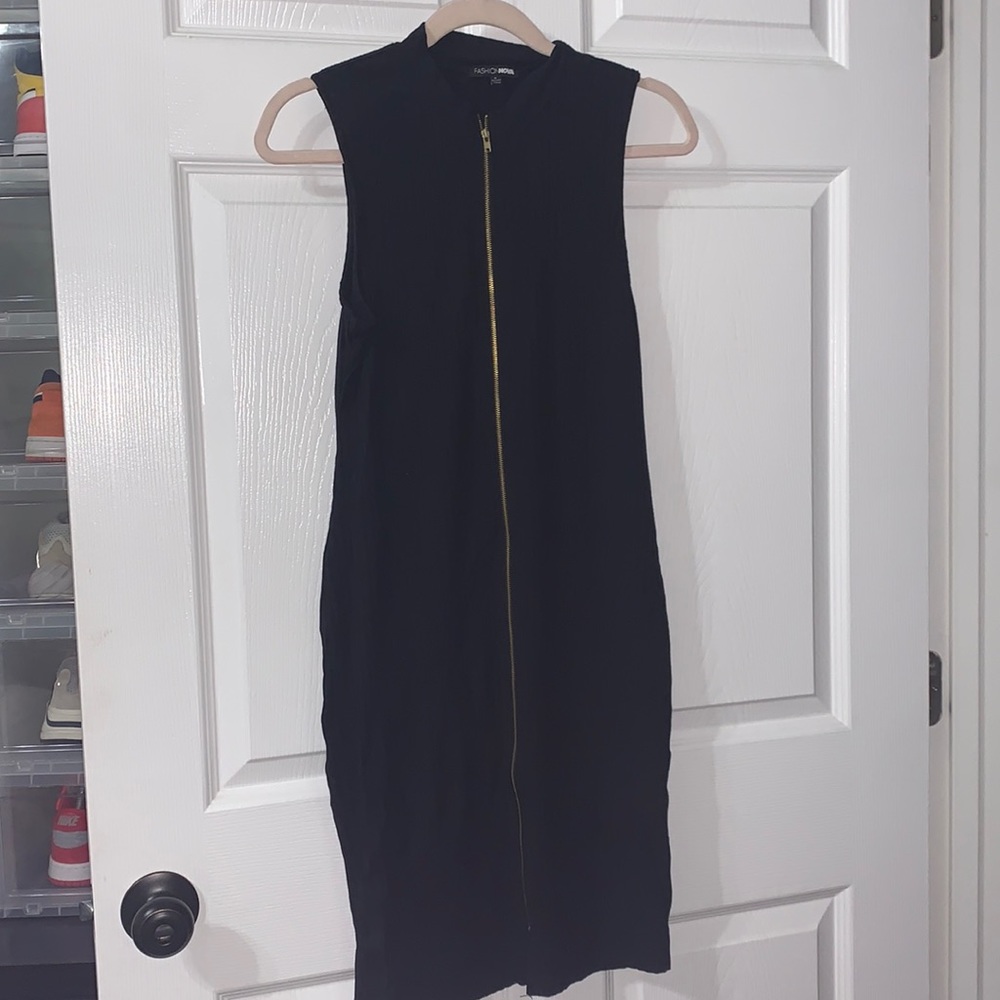 Cute long black dress
